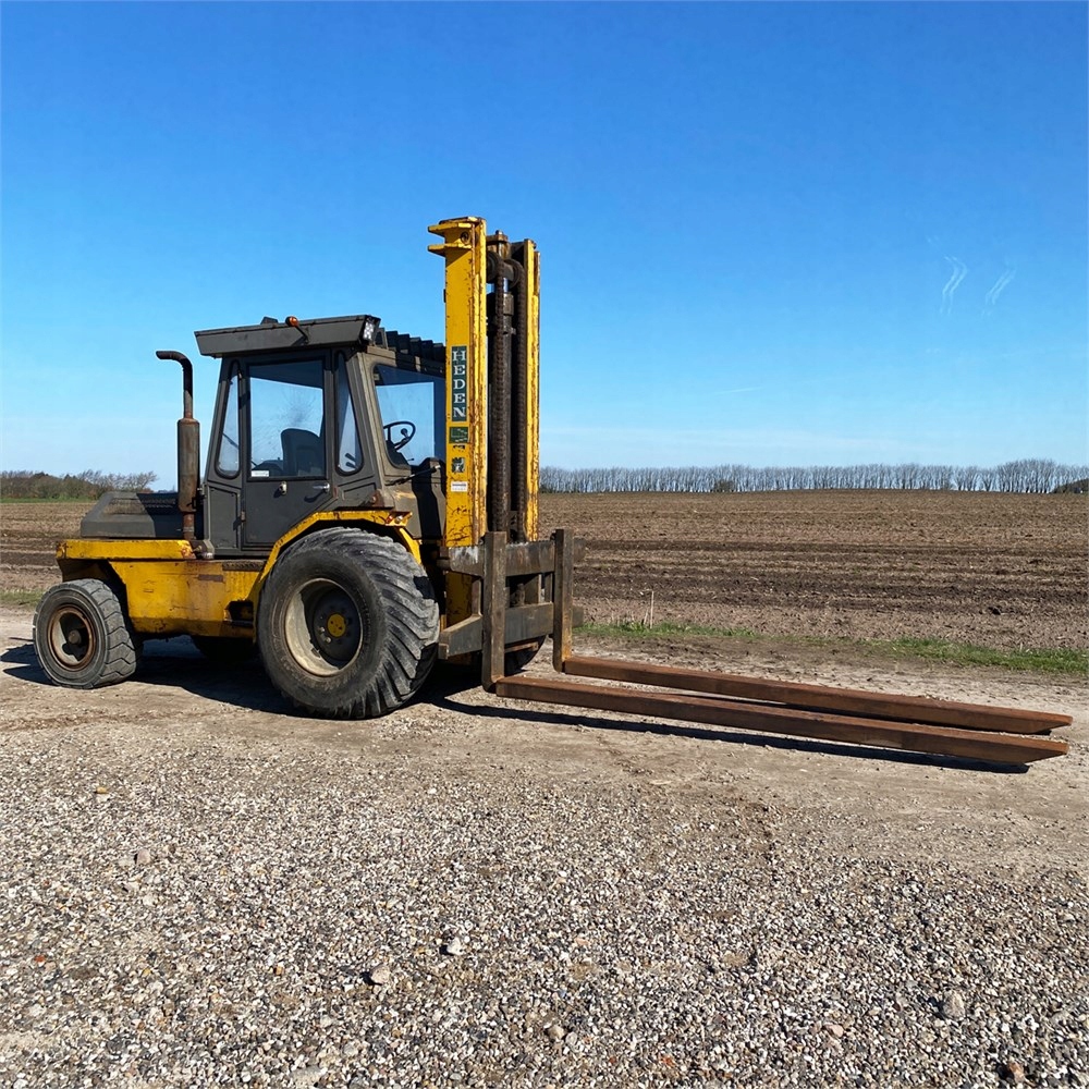 TERENOWY WÓZEK WIDŁOWY, SZTAPLARKA * HEDEN - 5 ton