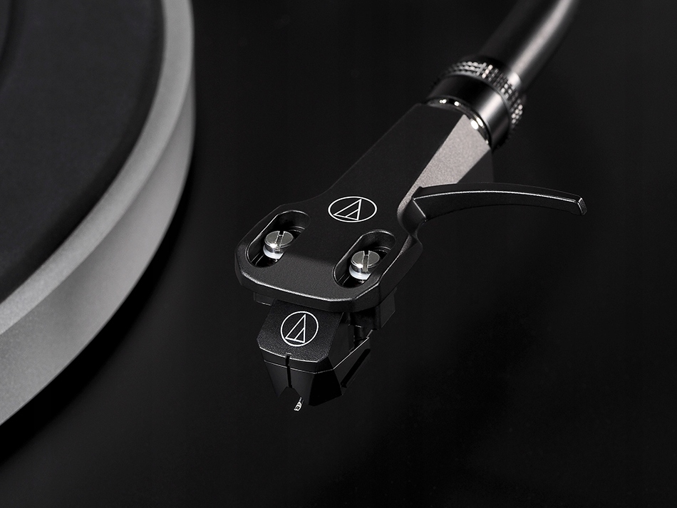 Купить Проигрыватель Audio-Technica AT-LP5X с прямым приводом: отзывы, фото, характеристики в интерне-магазине Aredi.ru