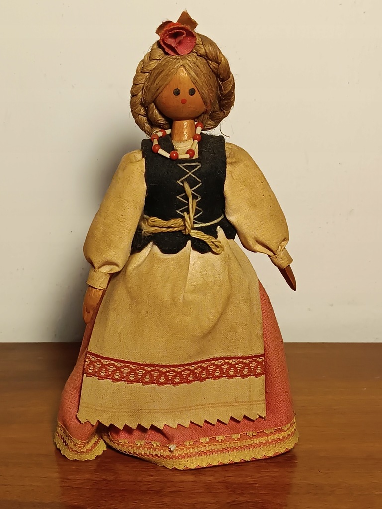 Lalka krakowianka spółdzielnia Chałupnik Iłża Cepelia PRL lata 70'