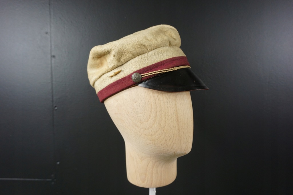 Czapka studencka Uniwersytet Warszawski orzeł IIRP