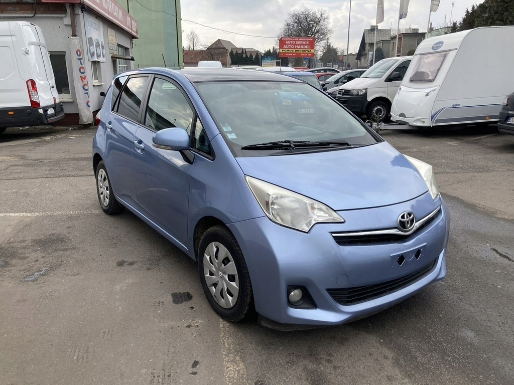 Toyota Verso S 1,4 Klima Navi Kamera 6-biegów