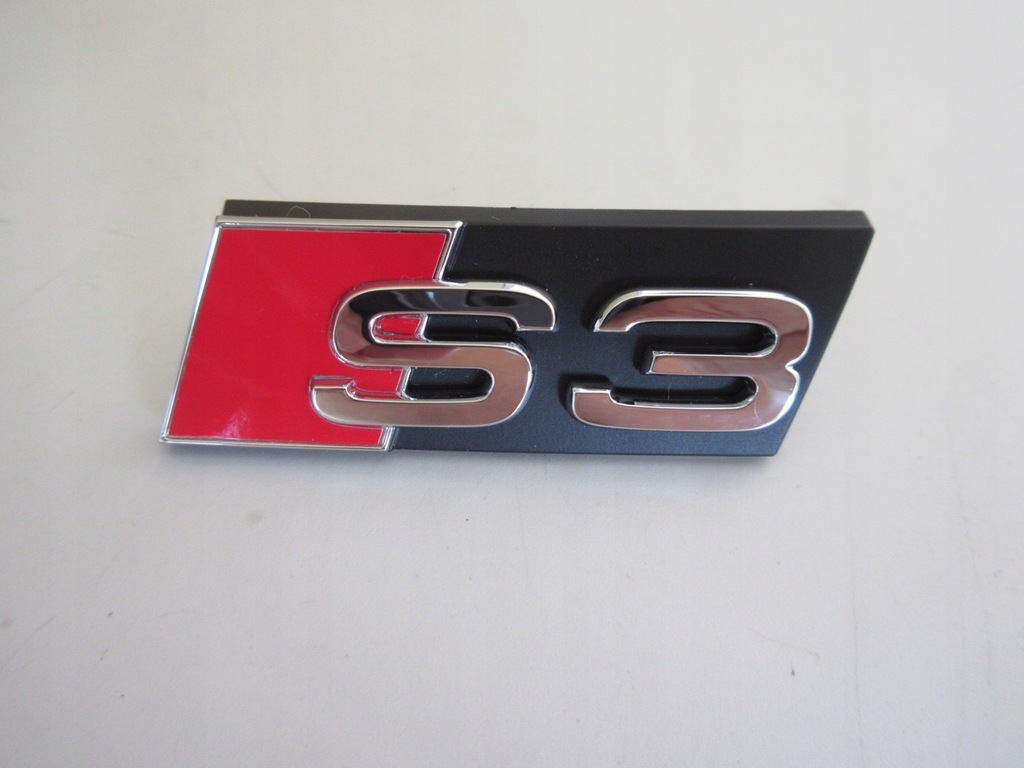 AUDI S3 logo emblemat znaczek OME 8P0853736A