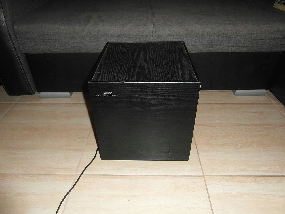 Купить Активный сабвуфер Jamo SW 708 Home Cinema 70W RMS: отзывы, фото ...