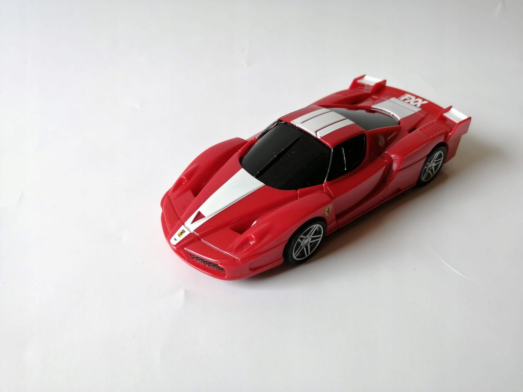 Ferrari FXX. Seria Shell V-Power. 1:38