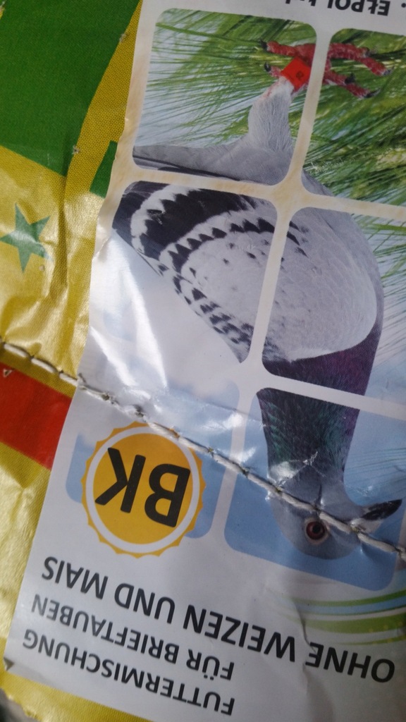 Купить КОРМ ДЛЯ ГОЛУБЕЙ Ни пшеницы, ни кукурузы.: отзывы, фото и ...