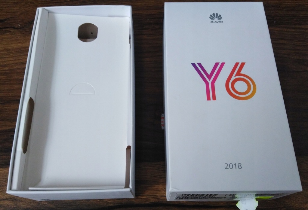 Huawei Y6 2018 ATU-L21 pudełko kartonik