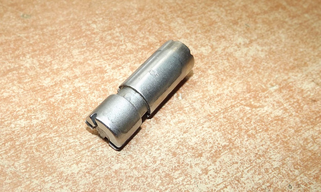 Trzon zamka do kbks Anschutz kal.22