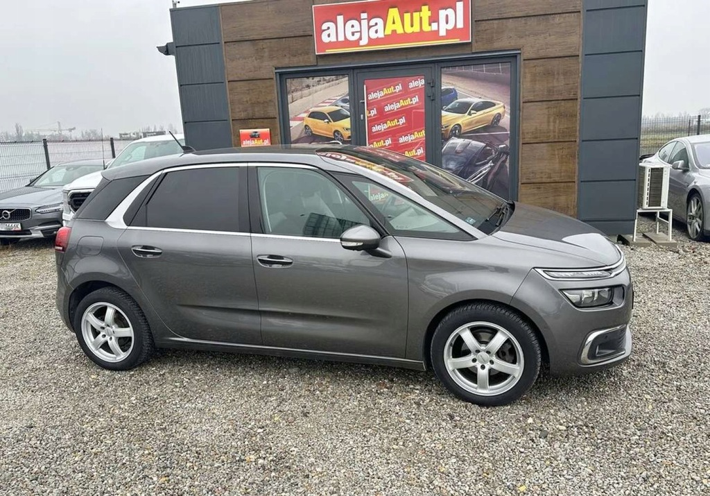Citroen C4 Picasso 4x4 C4 PICASSO 1.2 BENZ 130...