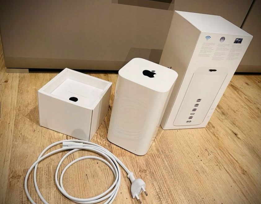 Router Apple Airport Extreme A1521 (1300Mb/s a/b/g/n/ac) K-ów stan idealny