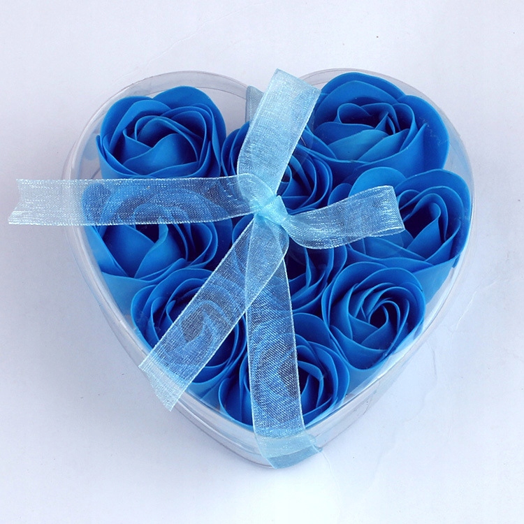 9 Mydło w kształcie serca niebieski kwiat