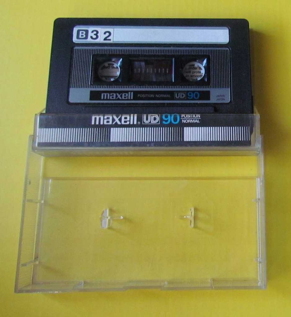 Kaseta magnetofonowa MAXELL UD 90