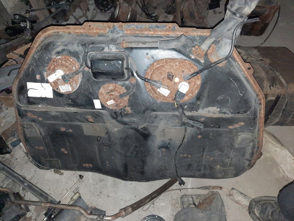 HYUNDAI SANTA FE 2,0 ZBIORNIK PALIWA BAK 01-05 - 13111463247 ...