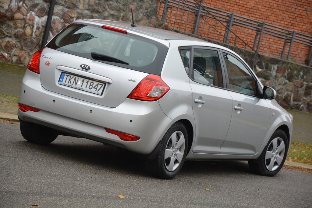 KIA CEED 1.6 CRDI Po Liftingu Klima Parktronik