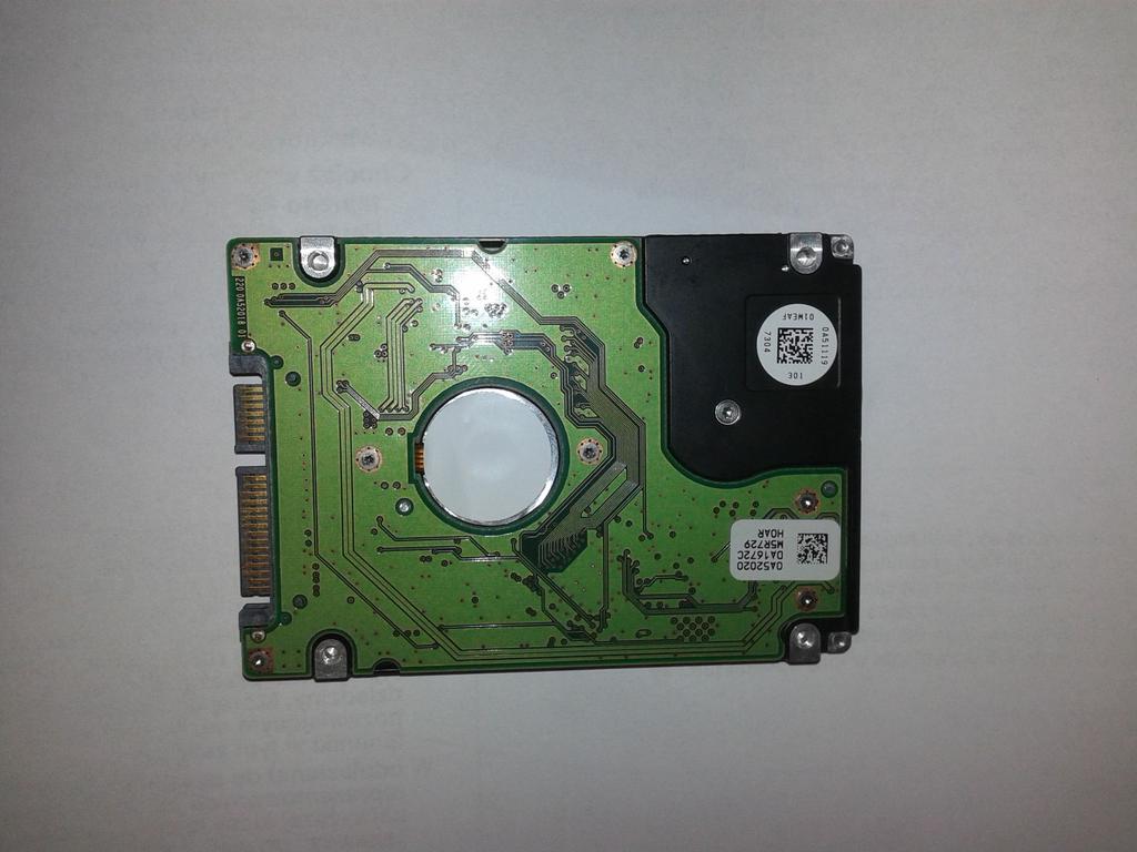 Twardy dysk SATA 160GB Hitachi USZKODZONY