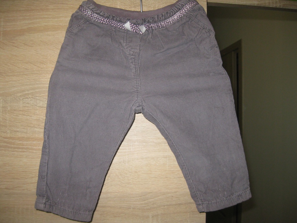 C&A spodnie 68-74 cm 6-9 ms