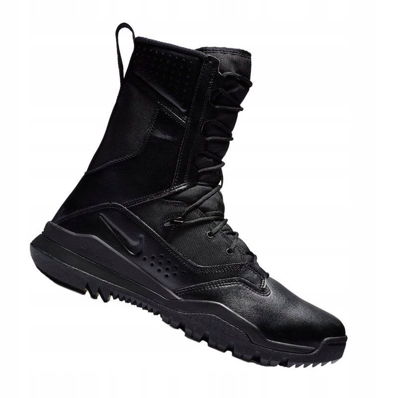 nike 8 sfb field 2