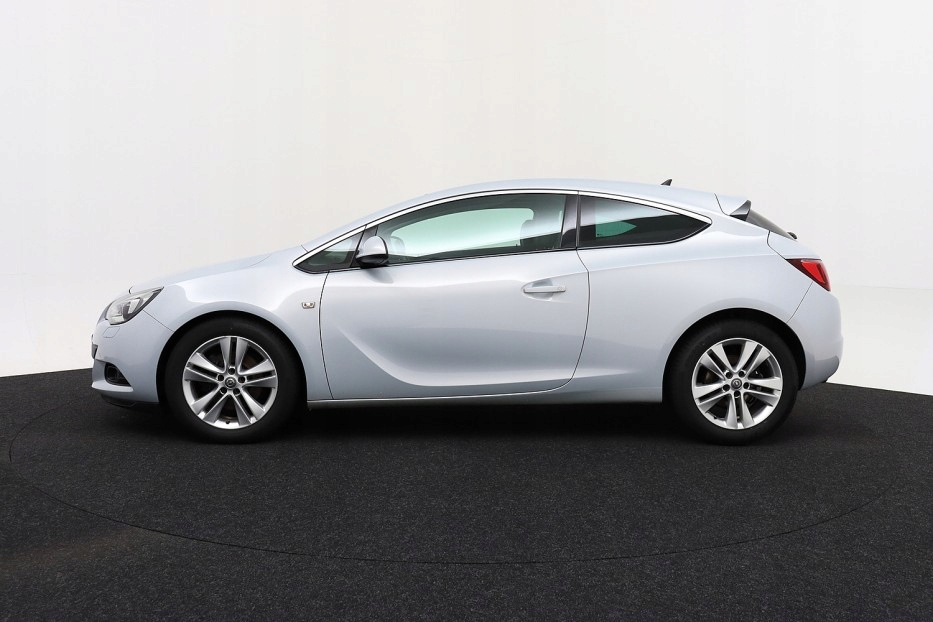 Купить OPEL ASTRA GTC 2.0 CDTI 165 л.с. Special Edition+Sub: отзывы, фото, характеристики в интерне-магазине Aredi.ru