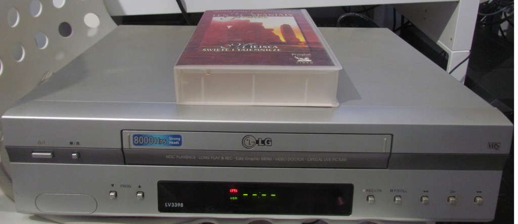 MAGNETOWID VIDEO LG LV3398 + KASETY VHS okazja