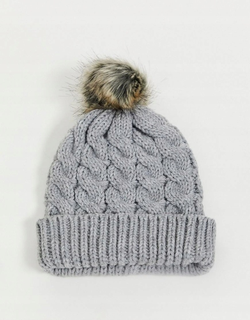 P8N080 STITCH & PIECES__BDD CZAPKA POMPON