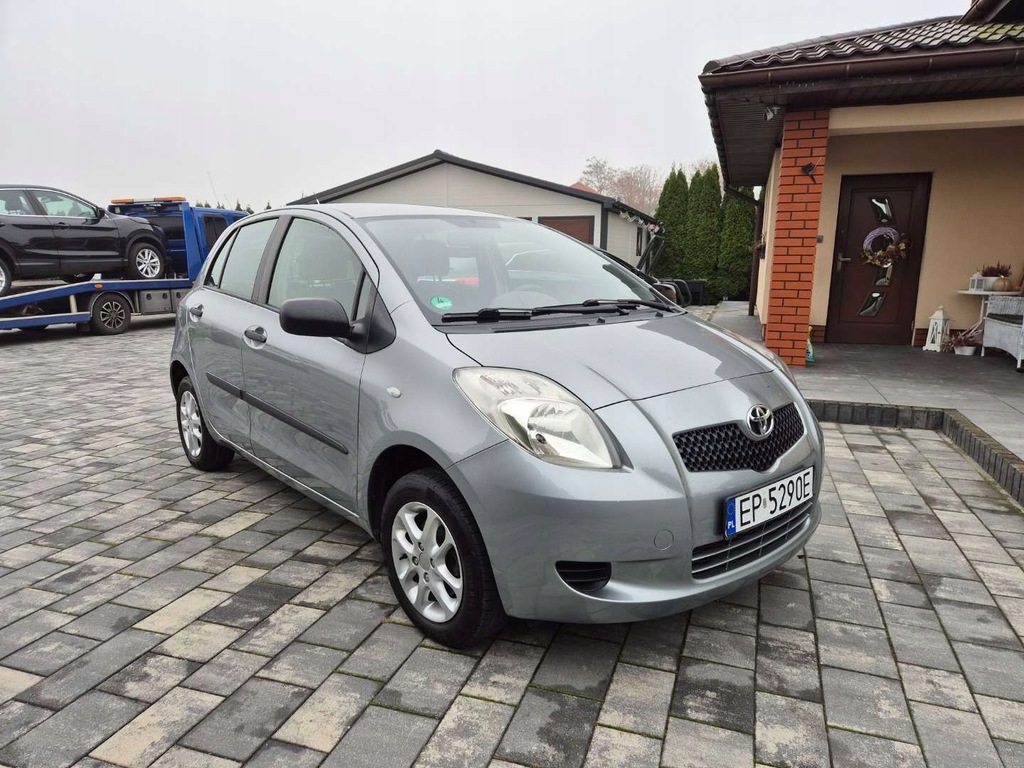 Toyota Yaris 1,0Benz Zadbana Benzyna 69KM