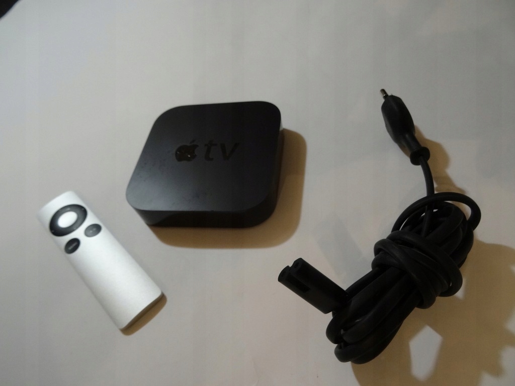 APPLE TV 3 GEN MODEL A1469+PILOT