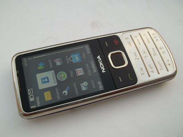 Nokia 6700 Classic – Bardzo Ładna. Srebrna