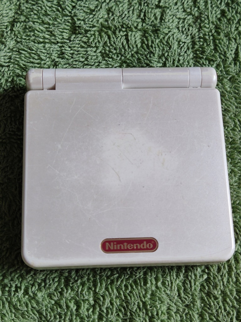 Nintendo GameBoy Advance SP Famicom Edition