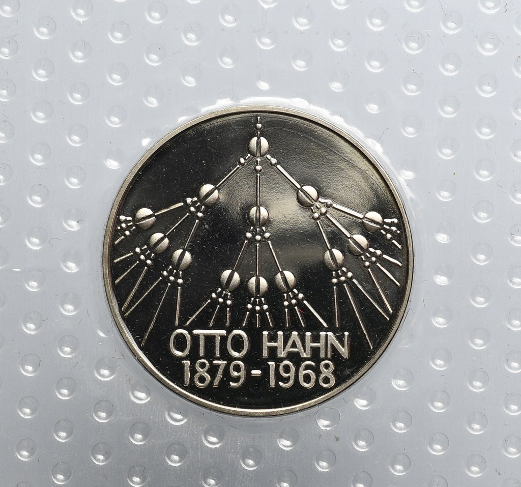 105. Niemcy, RFN, 5 marek 1979 G, Otto Hahn , blister