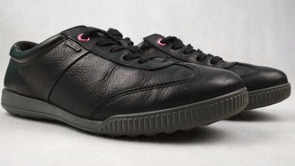 ECCO Buty Sportowe Skóra Gore-Tex Roz. 39