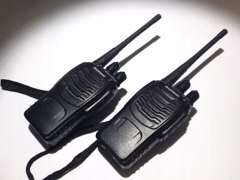 KRÓTKOFALÓWKA BAOFENG 2X BAOFENG BF-888S WALKIE-TALKIE PMR 5W