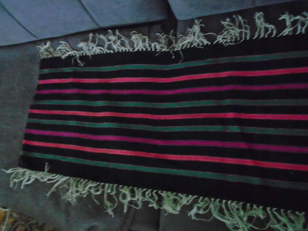 Kilim, bieżnik wełniany 138cmx40cm+ frędzle