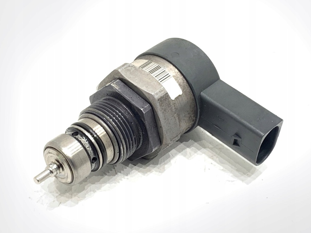 REGULATOR CIŚNIENIA PALIWA SKODA SUPERB II 057130764H 2.0 170KM 08-15