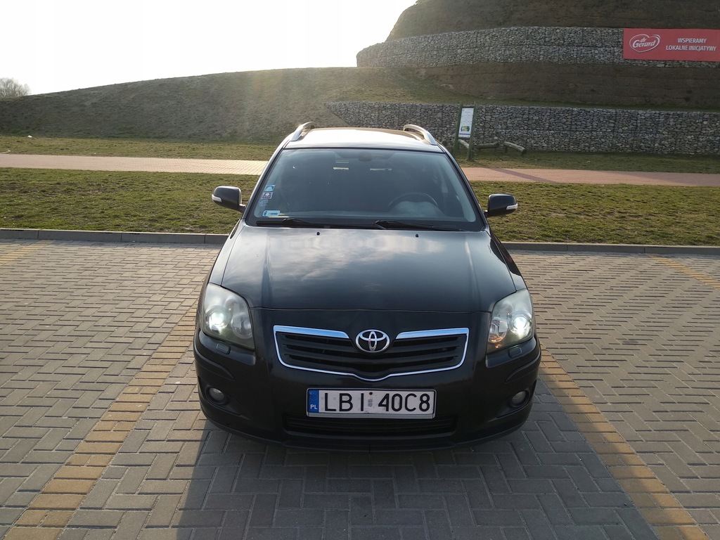 TOYOTA AVENSIS T25 2007 2.2 150KM Faktura VAT 7988152678