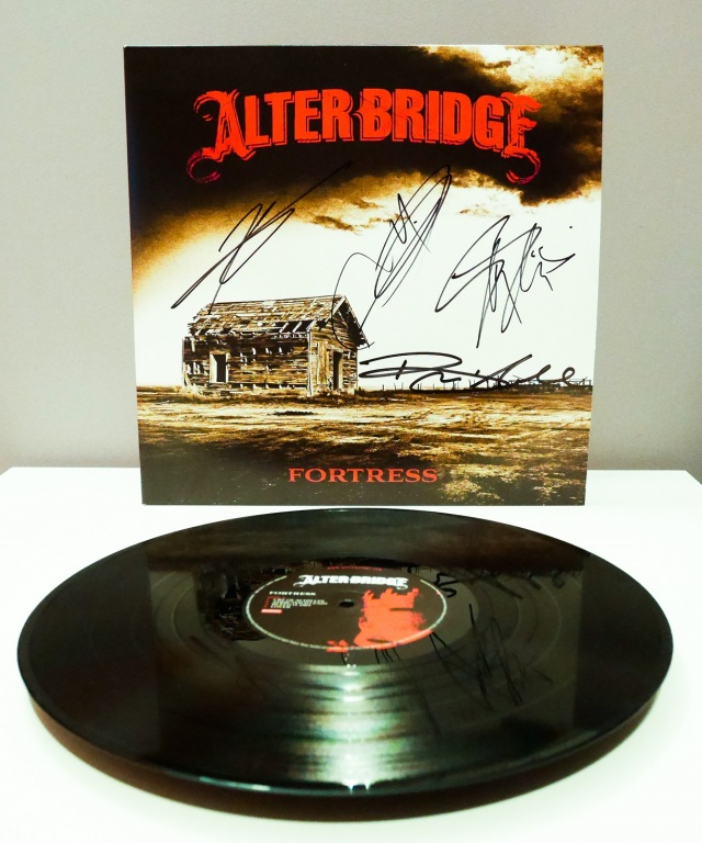 Płyta Winylowa z autografami Alter Bridge ~ WOŚP