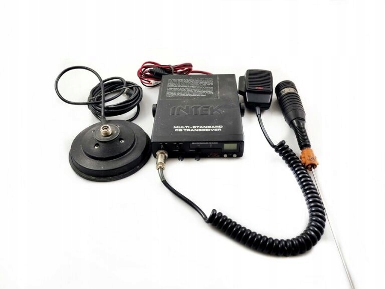 CB RADIO INTEK M-110 + ANTENA