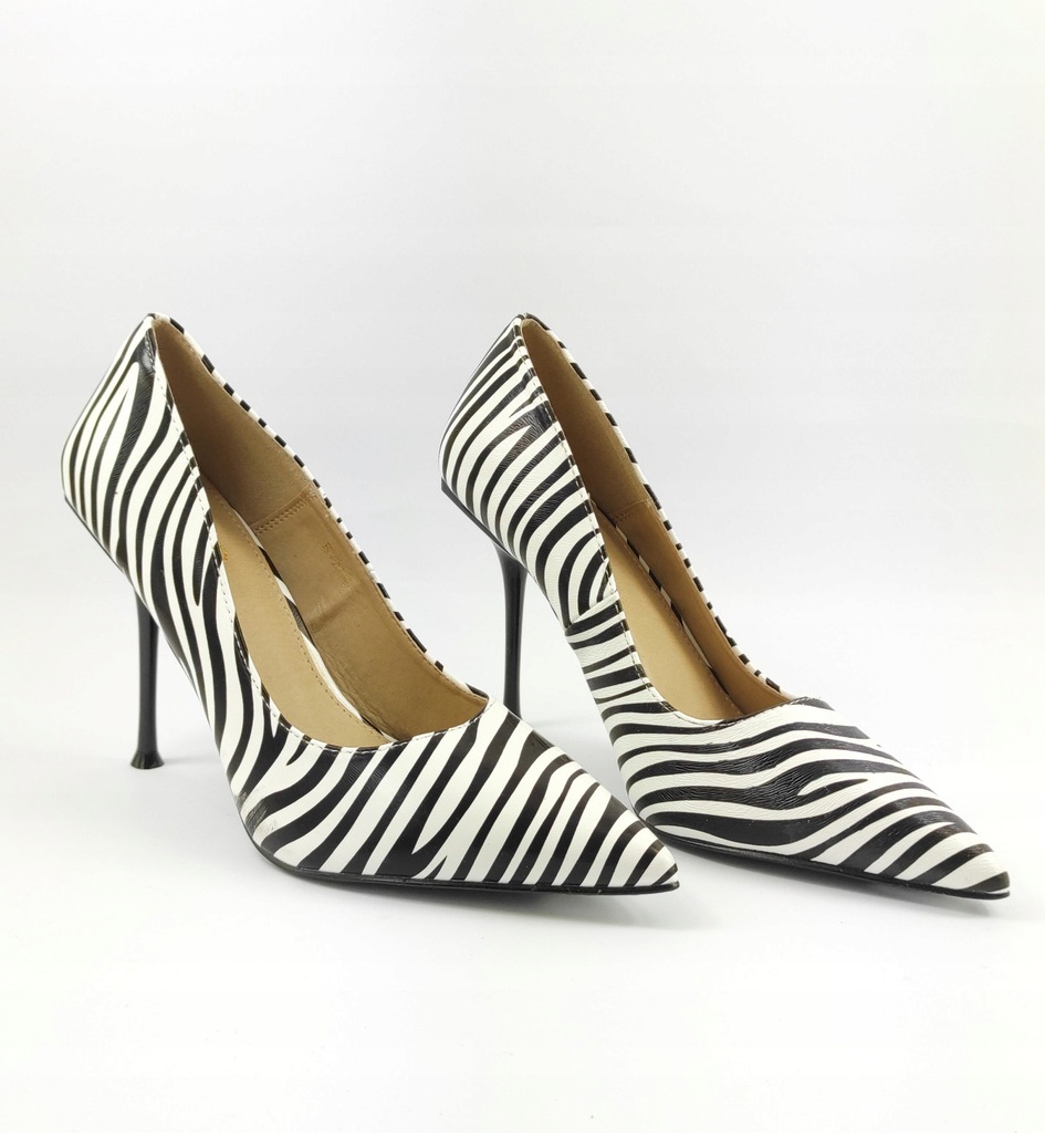 M02724 LA1 SZPILKI ZEBRA RAID 38