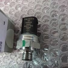Czujnik ciśnienia, temperatury Mercedes , A0009051408