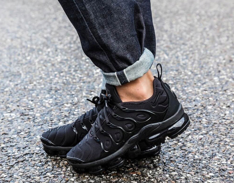 nike vapomax plus