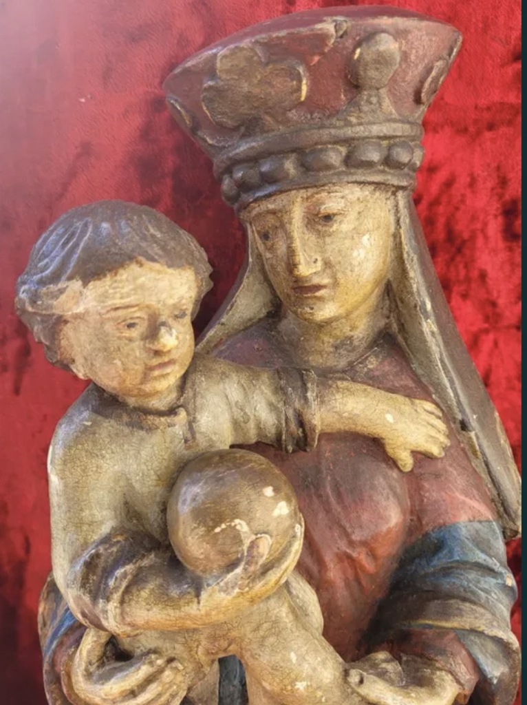 XVIII wieczna figura Maryjki z dzieciątkiem
