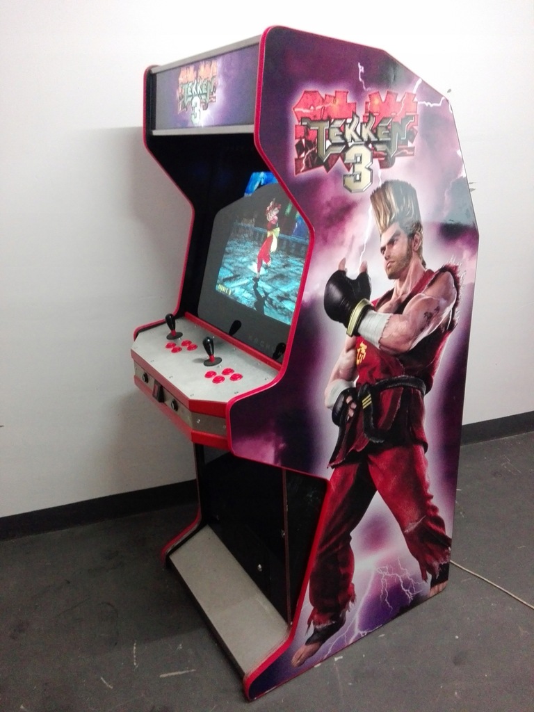 Automat Arcade z lat 90 / Tekken 3