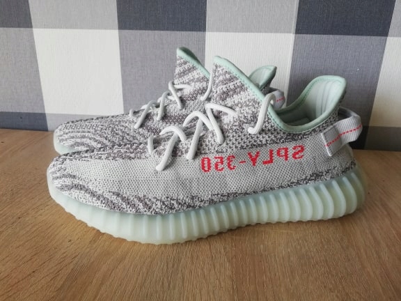 Yeezy Blue Tint 43 1/3