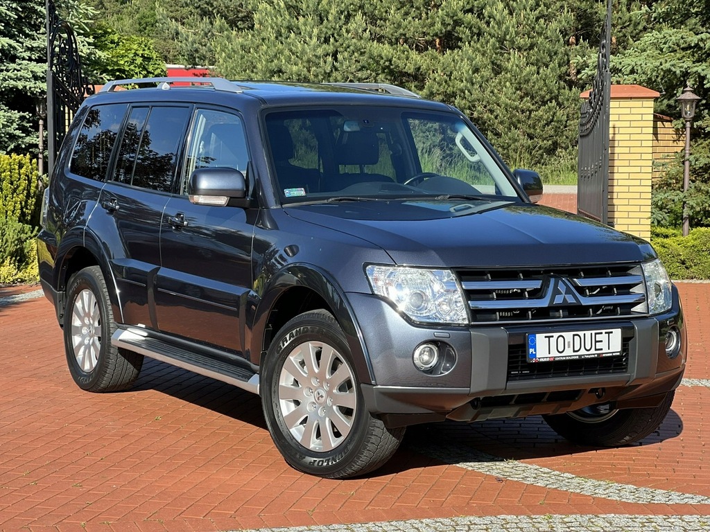 Mitsubishi Pajero 3.2 DI-D Automat 190km Unikat