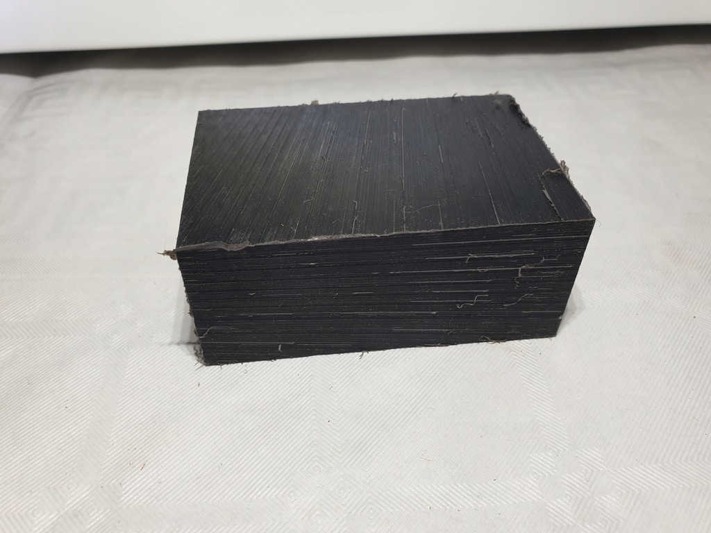 Płyta poliamid PA6+MoS2 CZARNY 82 x 54,5 x 35 mm