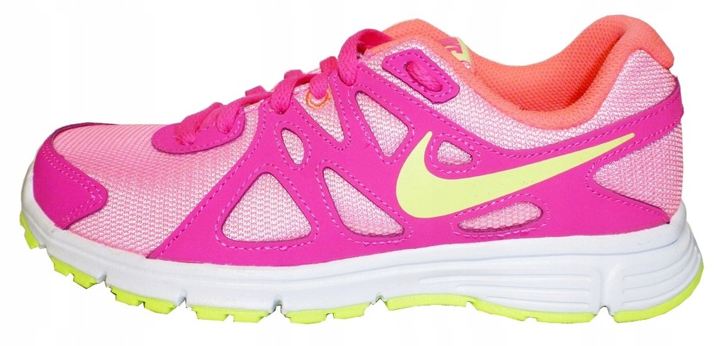 Nike flyknit revolution clearance 2