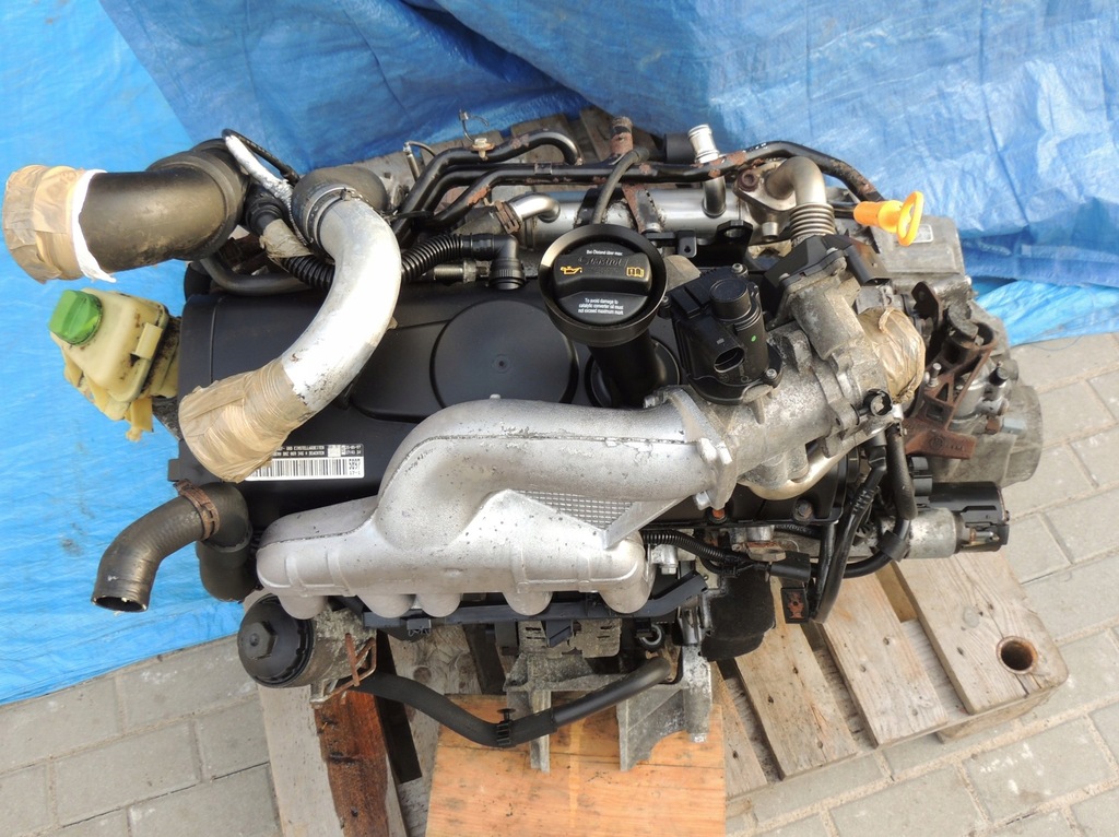 Двигатели фольксваген т5 2.5. VW t5 2.5 TDI BNZ. Мотор BNZ 2.5 TDI. Двигатель Фольксваген т5 2.5 дизель. Двигатель BNZ Фольксваген т5.