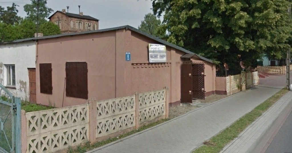 Komercyjne, Krośniewice, Krośniewice (gm.), 49 m²