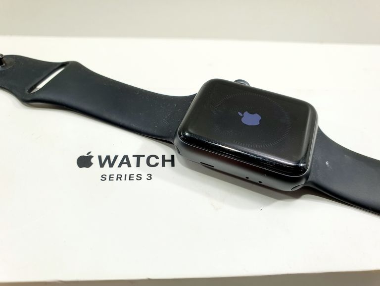 apple a1859 series 3