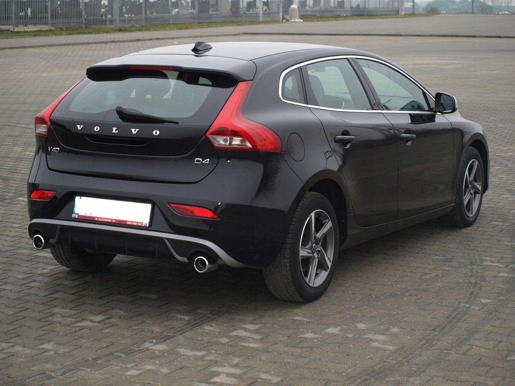 Купить VOLVO V40 D4 190 л.с. 2014 г. R-Design Swap!!: отзывы, фото, характеристики в интерне-магазине Aredi.ru