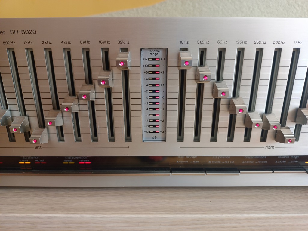 Korektor graficzny Technics SH-8020 srebrny