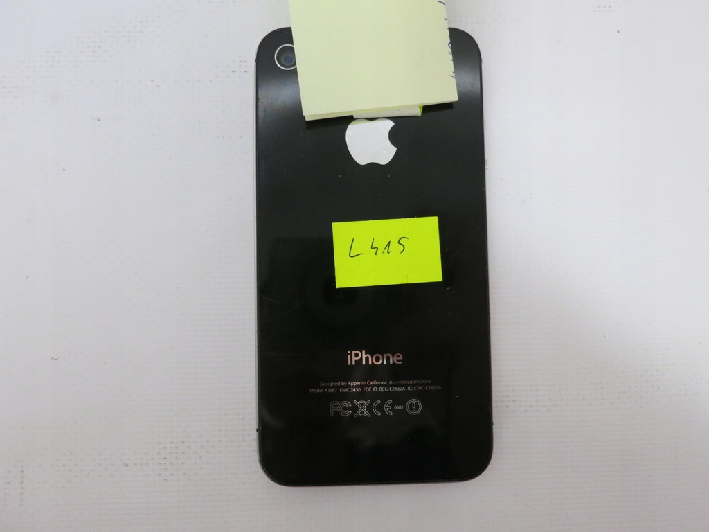 Smartfon Apple iPhone 4S 64 GB czarny